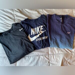Men’s Nike and Hollister T-Shirt lot of 3 size medium